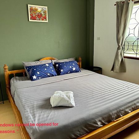 Niece Hostel Phuket - Sha Extra Plus Kültér fotó